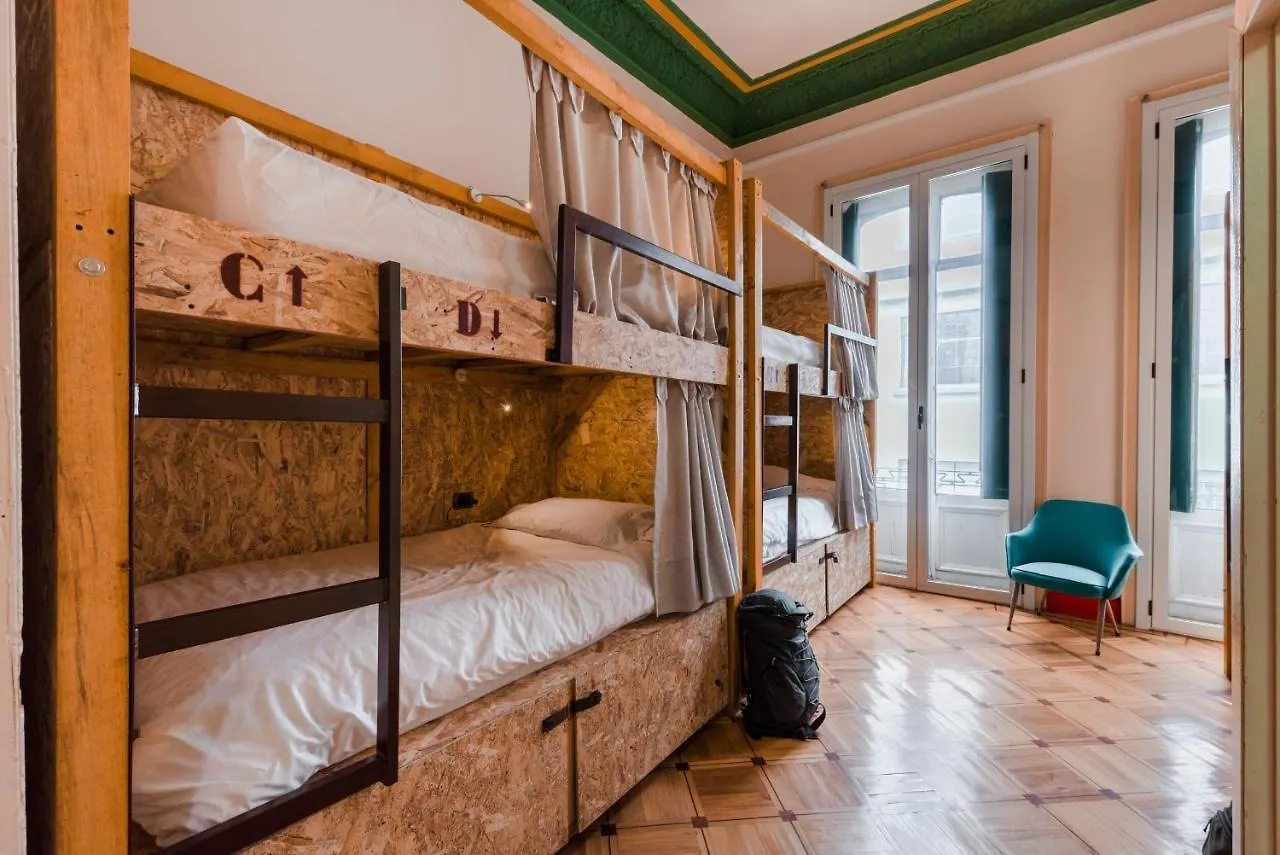 אכסניה בוגוטה Hostal R10